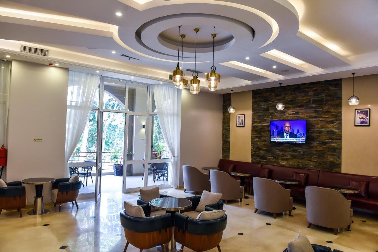 Admas Grand Hotel Entebbe Exteriér fotografie